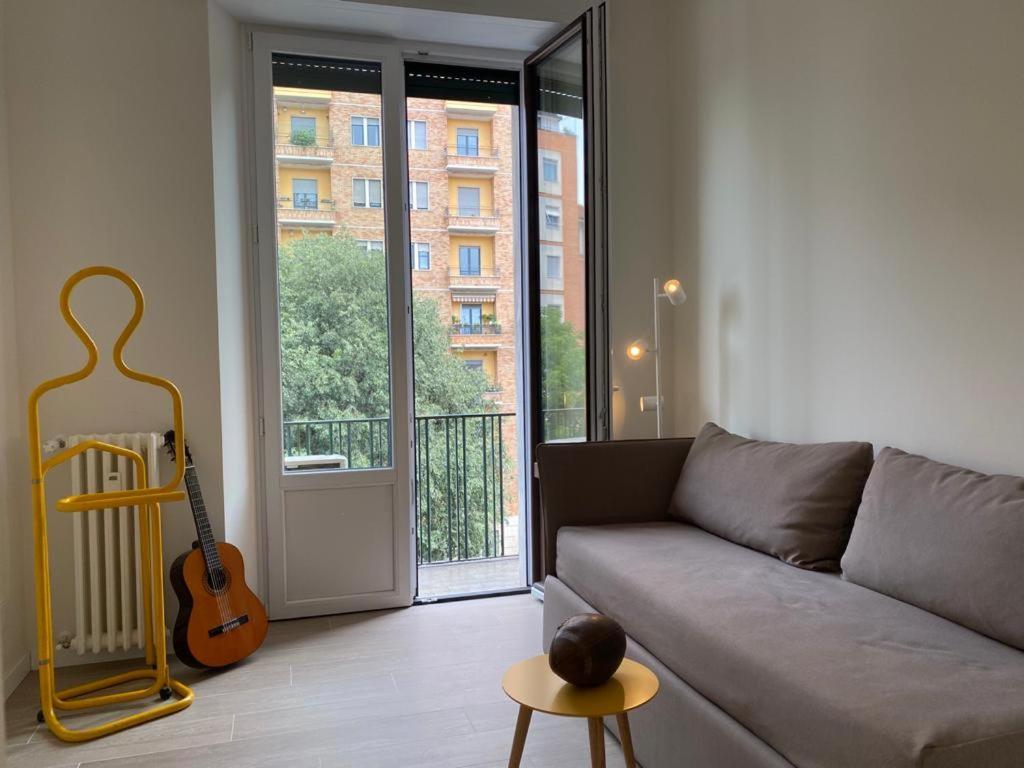 Kibilu - Viale Regina Margherita Milán Exterior foto